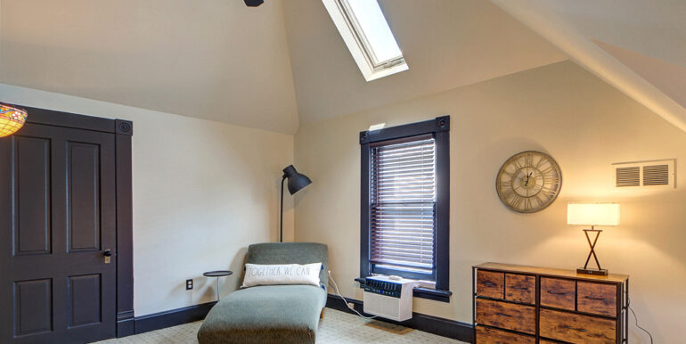 Bedroom-1C