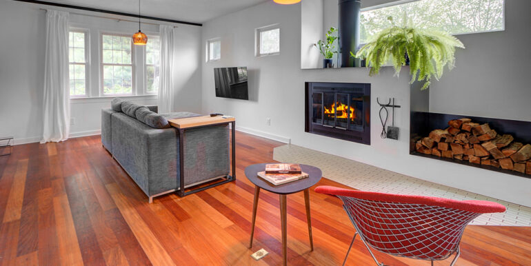 Living-Room-1_fireplace